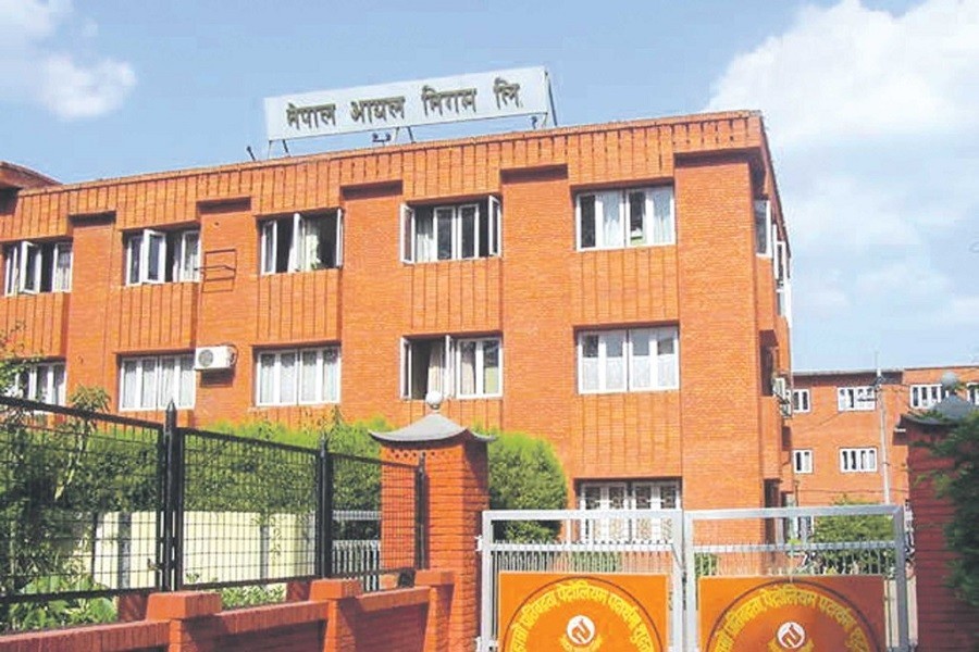 पेट्रोलियम पदार्थमा मुल्य वृद्धि, पेट्रोल प्रतिलिटर १२० र डिजेल १०३ पुग्यो