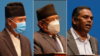 नयाँ सरकार गठनको प्रक्रिया सुरु गर्न तीन दलको राष्ट्रपतिलाई अनुरोध