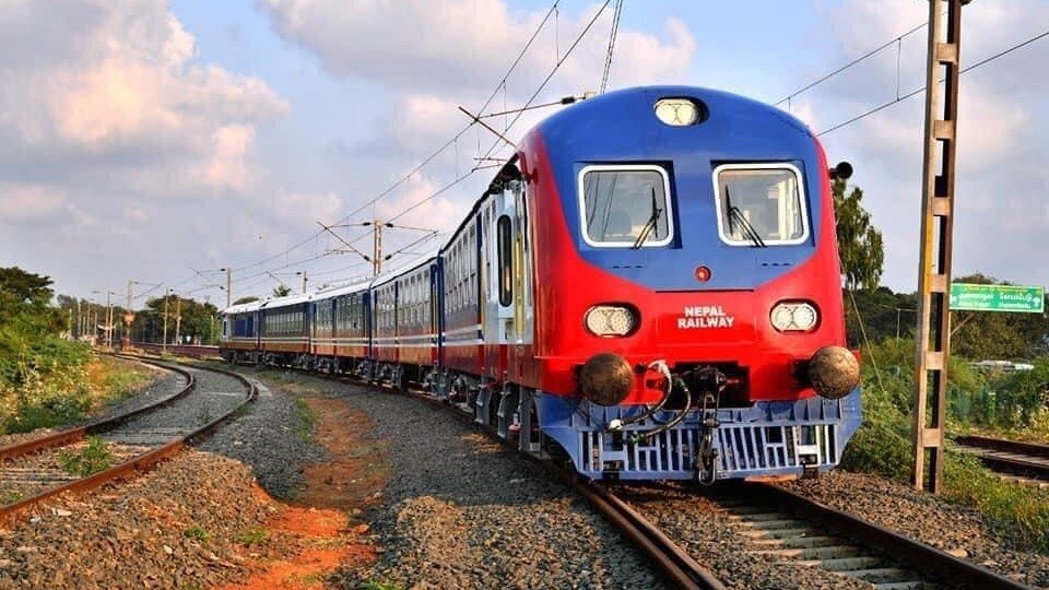 रेल चालकका लागि विज्ञापन खुल्यो ! बन्ने हो रेल ड्राइभर ?