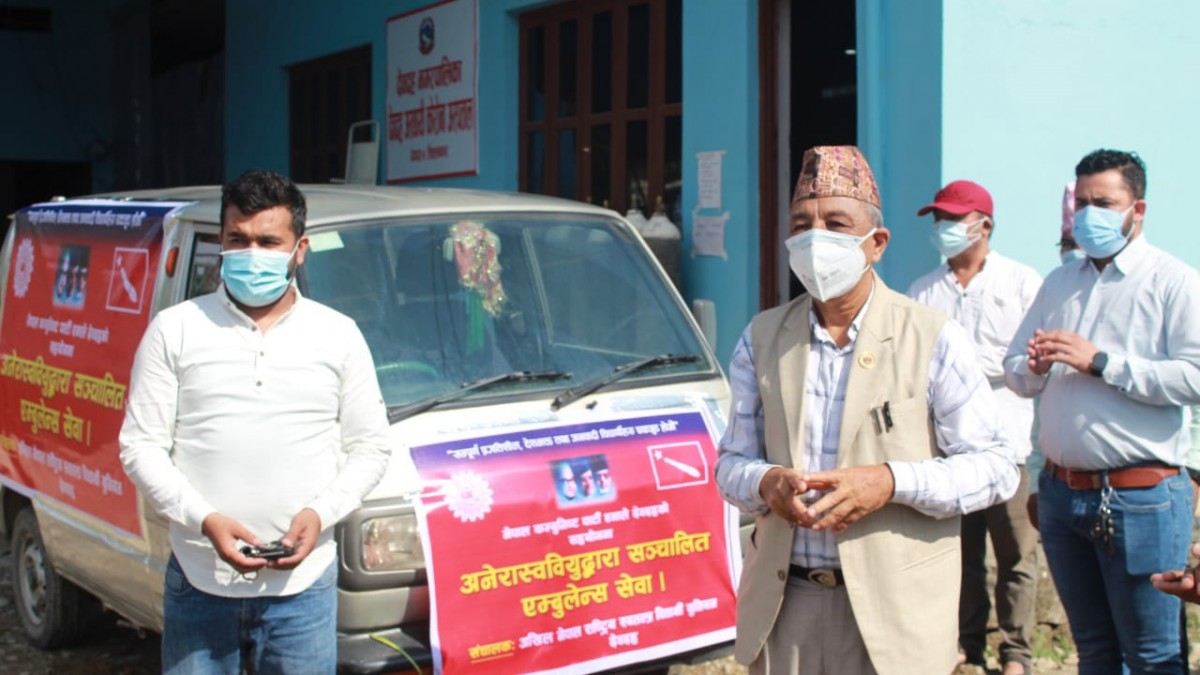 अनेरास्ववियु देवदहद्वारा विरामी बोक्ने सवारी र शव बाहन संचालन