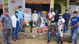 राप्रपा देवदहद्वारा कोभिड संक्रमितलाई च्यवनप्राश र माक्स वितरण 