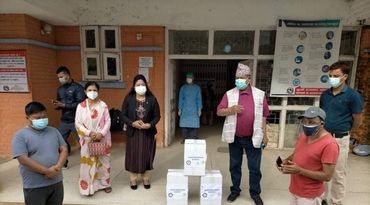 अक्सिजन प्लान्ट अभियानद्धारा गुल्मी अस्पताललाई ३ थान अक्सिजन कन्सन्टेटर प्रदान