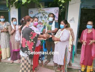 महिलाहरुको लागि फलफुल तथा तरकारीको बीउ वितरण 