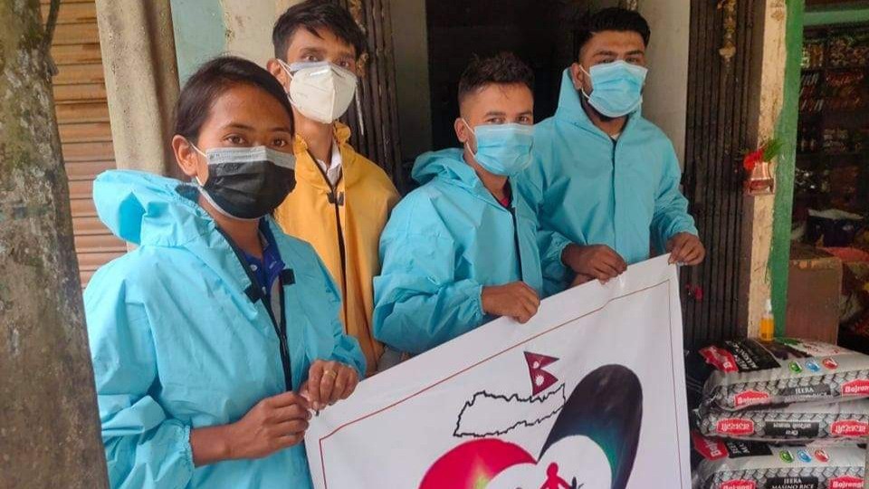 सामाजिक सेवा समूहले पाँच हप्तामै अतिविपन्न ५० परिवारको चुलो बाल्यो 