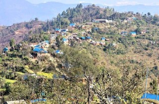 गुल्मीको धुर्कोट बन्यो जिल्लाकै पहिलो खरे घरका छानामुक्त स्थानीय तह 