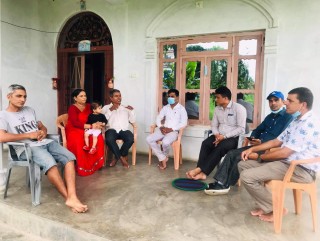 माओवादी केन्द्र रुपन्देहीद्वारा देवदहका सहिद तथा बेपत्ता परिवारसंग भेटघाट तथा अन्तरक्रिया