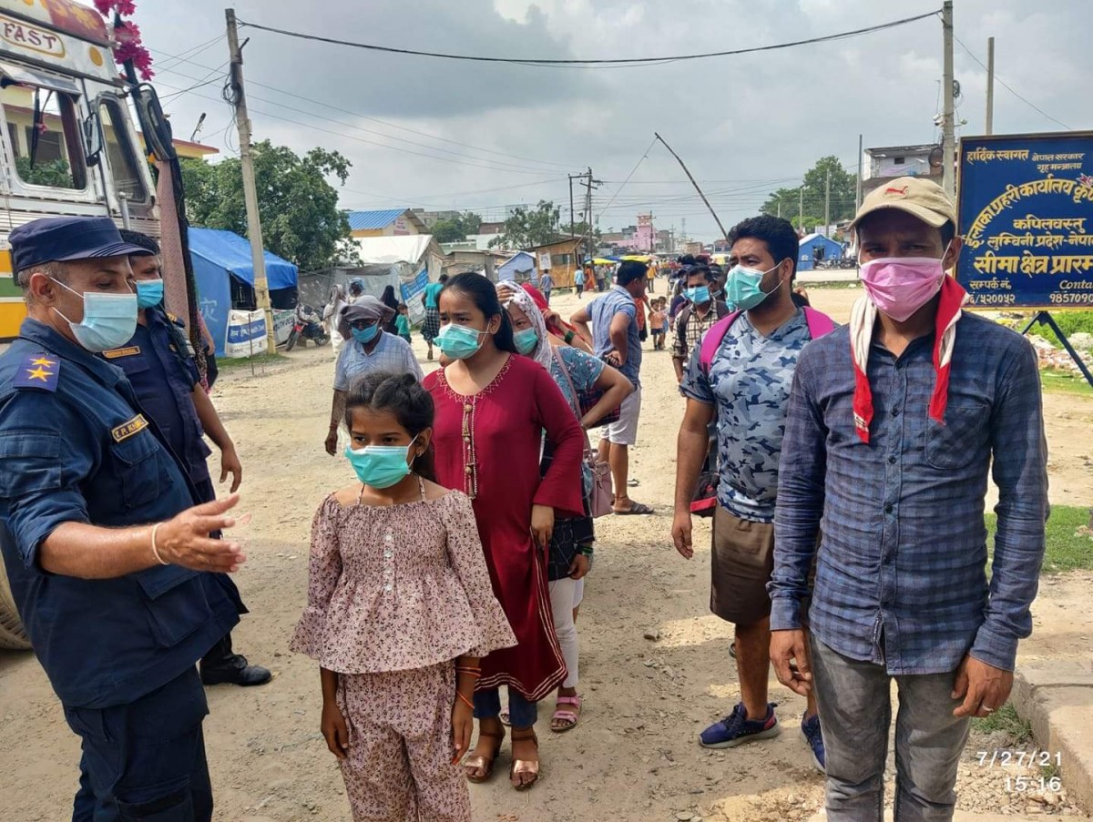 कोभिड  महामारीमा  पनि रोकिएन  भारत जानेको संख्या 