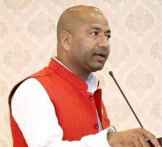 लुम्बिनी प्रदेशका भौतिक पूर्वाधारमन्त्री सन्तोष पाण्डेयले दिए राजीनामा