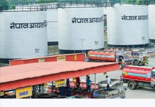 फेरि बढ्यो पेट्रोलियम पदार्थको मुल्य 