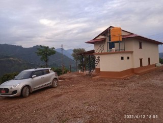 गाउँकाे माया : कसैले गाउँ छाड्न सकेनन् र गाउँ छाडेका पनि फर्के 