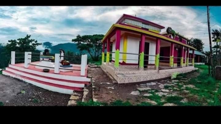 शक्ति पिठहरुमा स्वास्थ मापदण्ड अपनाउँदै पुजा पाठ