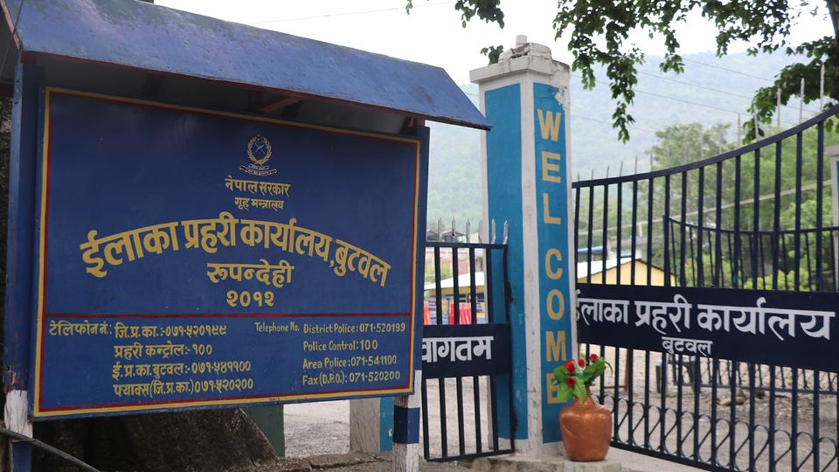मोतिपुर तनावग्रस्त, कर्फ्यु आदेश जारी