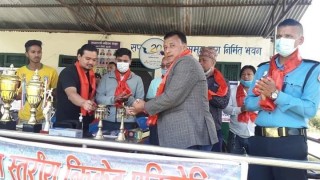 पालिकास्तरिय क्रिकेट प्रतियोगिता रिडी खेल मैदानमा शुरु, १४ टिम सहभागी 