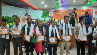 एमाले देवदहका नवनिर्वाचित पदाधिकारी र सदस्यले लिए सपथ 