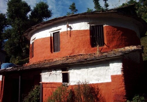 Dashain-and-Colorful-House-or-Village-1-500x350.jpg