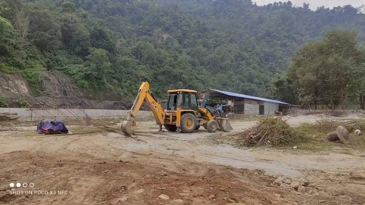 नेपाली काँग्रेसकाे क्षेत्रिय अधिवेशनलाई लक्षित गर्दै पार्किङ स्थल निर्माण