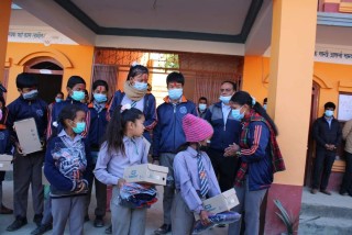 जनबोध नमुना माविका विद्यार्थीको नमुना काम: देउसी भैलो खेलेर उठेको रकमबाट विद्यालयमै सहयोग