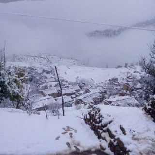 सुदूरपश्चिमका पहाडी जिल्लामा हिमपात, हिमपातमा कारण यातायात अबरुद्ध