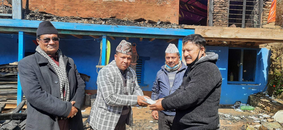 'मास्क वितरणमा आर्थिक हिनामिना भएको छैन' - गुल्मेली सहयोगी हातहरू 