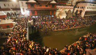 आज महाशिवरात्रि पर्व, पशुपतिमा दर्शनार्थीको घुइँचो