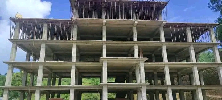 रुरुक्षेत्र गाउँपालिकाको निर्माणाधीन भवनको अनुगमन, समयमै काम सक्ने निर्माण कम्पनीको प्रतिबद्धता 