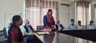 देवदहमा प्रमुख प्रशासकिय अधिकृत पौडेलको स्वागत एवं पदस्थापन कार्यक्रम सम्पन्न 