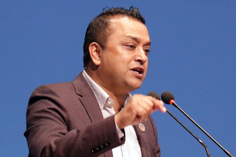 रविलाई गगनको बधाई: संगठन निर्माणदेखि निर्वाचनसम्मको यात्राको प्रशंसा