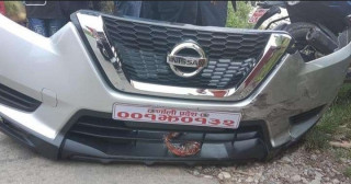 कृषि मन्त्रालयका सचिव चढ्ने गाडीको ठक्करबाट दुईजना घाइते