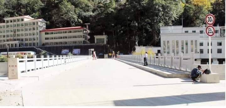 तिब्बतमा लकडाउन हुँदा नेपाली व्यापारीका दशैँ लक्षित सामान नेपाल प्रवेशमा ढिलाइ