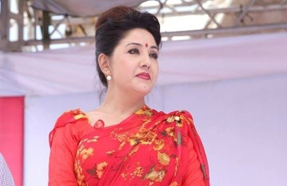 ‘हजारौ राम्रा काम गर्दा ध्यानाकर्षण हुन्न, सबैजना एउटा सानो गल्तीकै पछी लाग्छन्' - करिश्मा