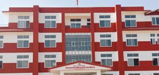 तिलोत्तमाको निर्देशन : निःशुल्क छात्रवृत्ति र विद्यार्थीबाट उठाउने शुल्कको विवरण पेश गर्नु