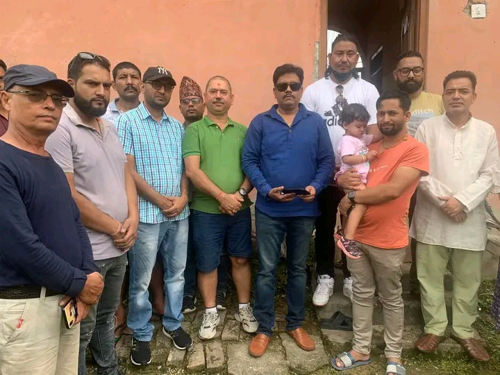 मगर संसार फ़ोटो ग्यालरीद्वारा  मृगौला पिडितलाइ आर्थिक सहयोग