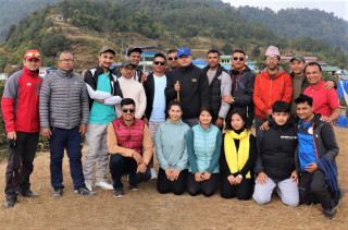 पोखरा सडक महोत्सवको पूर्वाद्धमा ‘स्वास्थ्य र पर्यटनका लागि हाइकिङ’   