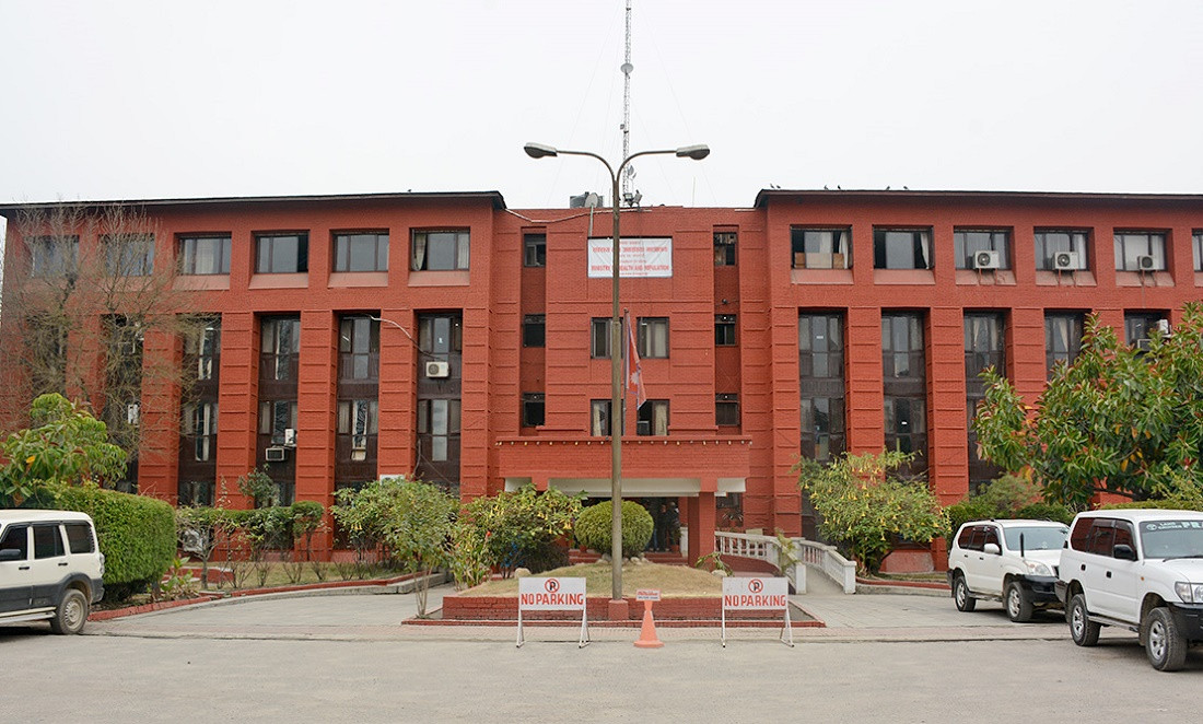 स्वास्थ्य संस्थाबाट १ करोड ७८ लाख असुल गर्ने निर्णय