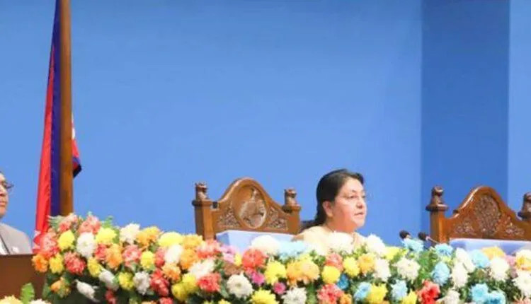 राष्ट्रपतिद्वारा बहुमतको सरकार गठन गर्न दलहरूलाई  आह्वान