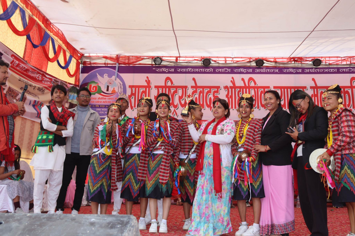 देवदह महोत्सव: विद्यालयस्तरिय लोकनृत्य प्रतियोगितामा सगरमाथा मावि प्रथम