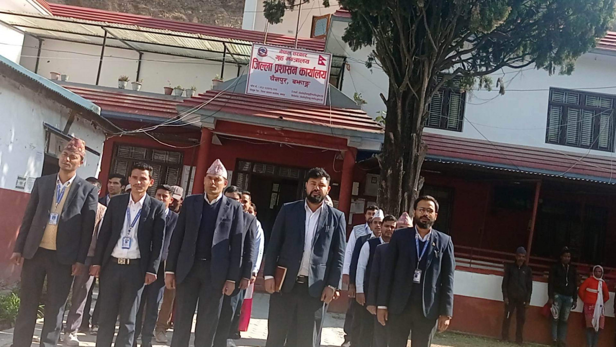 सुर्खेतमा आज राती १२ बजे देखि एक हप्ते  लकडाउन सुरु हुने