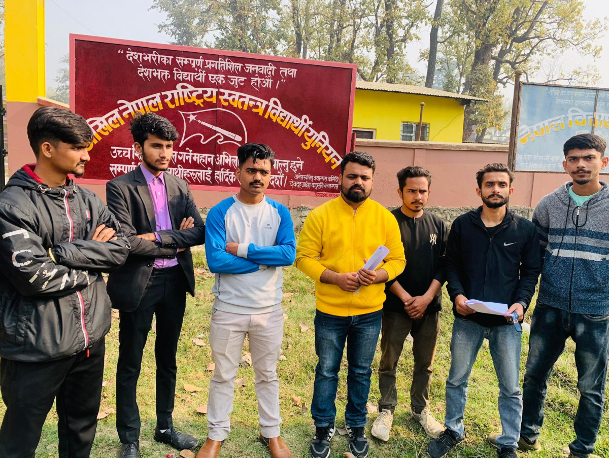 देवदह आदर्श क्याम्पसमा नवआगन्तुक विद्यार्थीलाई स्वागत