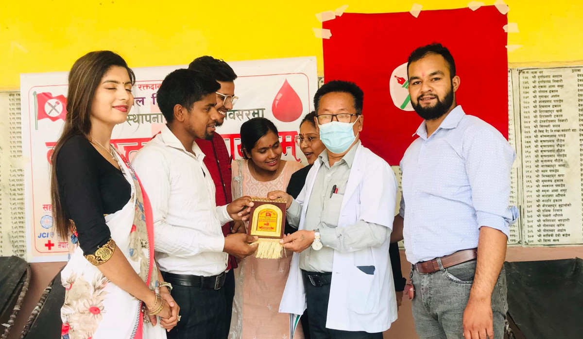 पल्लवी साकोसद्वारा आयोजित रक्तदान कार्यक्रममा १११ युनिट रगत संकलन