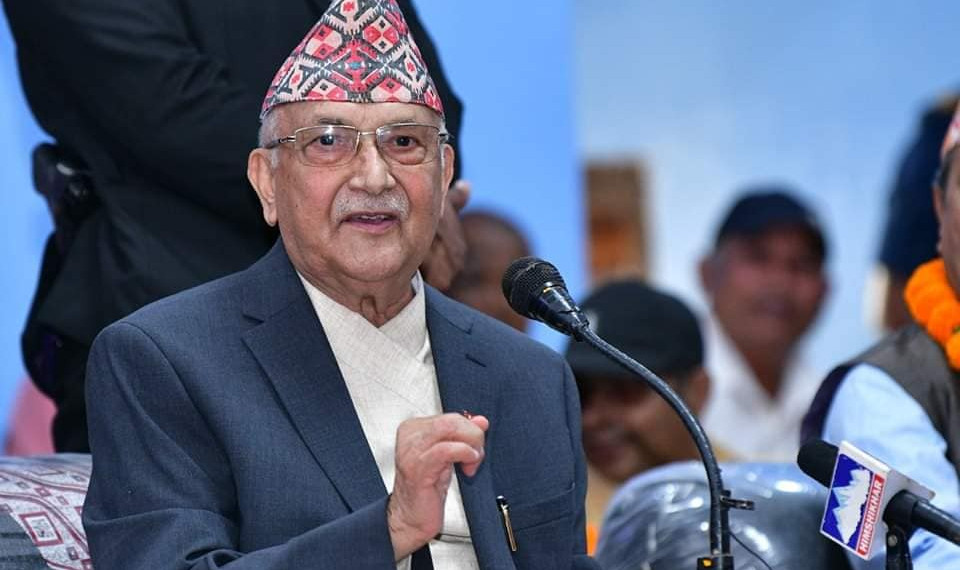 संसद विघटनले दलमा छट्पटी : ८ सचेतकले गरे विरोध