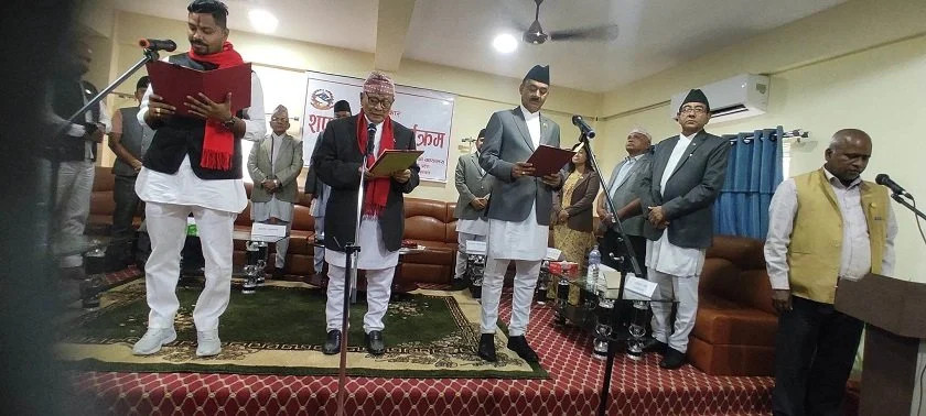 नवनियुक्त दुई मन्त्रीले लिए पद तथा गोपनीयताको शपथ