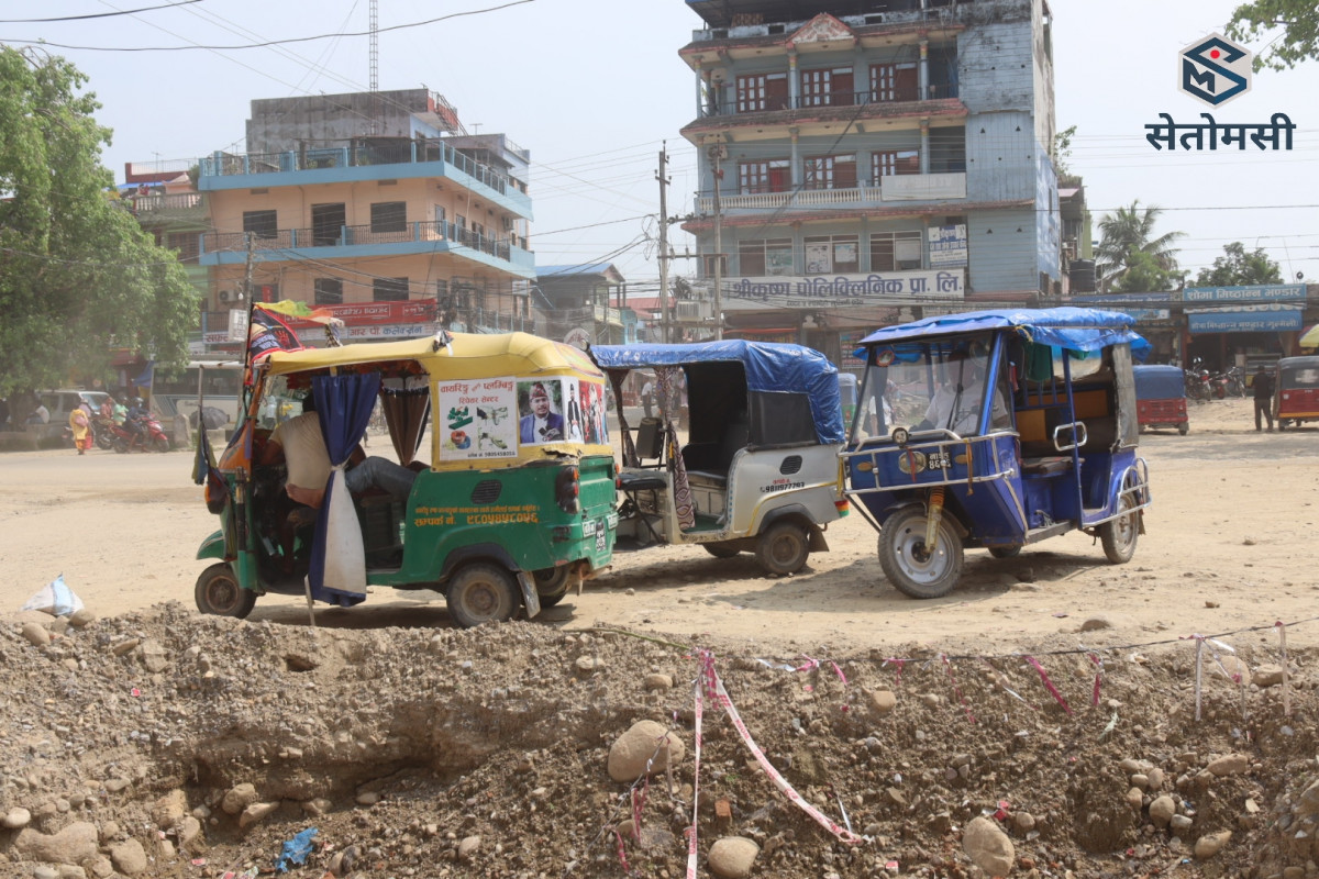 devdaha parking setomasi resham (5).jpg
