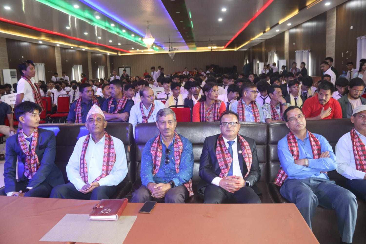 स्वर्णिम सगरमाथाको एप डिजाइन प्रतियोगितामा अक्सफोर्ड  कलेज प्रथम
