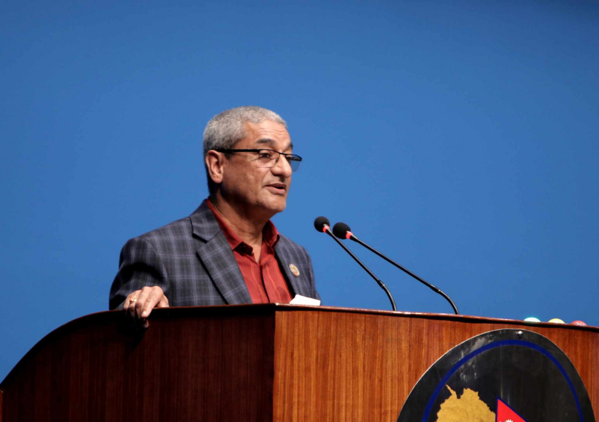संसद् निरन्तर अवरुद्ध भयो भने यो व्यवस्था नै कमजोर हुन्छ : रमेश लेखक