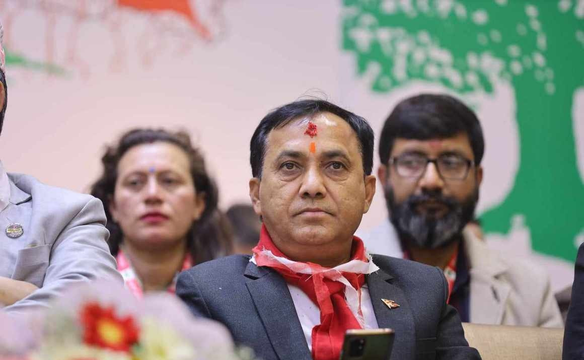 देशमा पाँचै वर्ष सरकार चलाउने प्रधानमन्त्रीको खाँचो छः विश्वप्रकाश