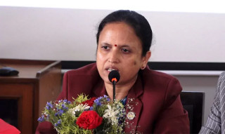 दाङको टरिगाउँ विमानस्थलबारे सञ्चारमन्त्री शर्मासँग छलफल