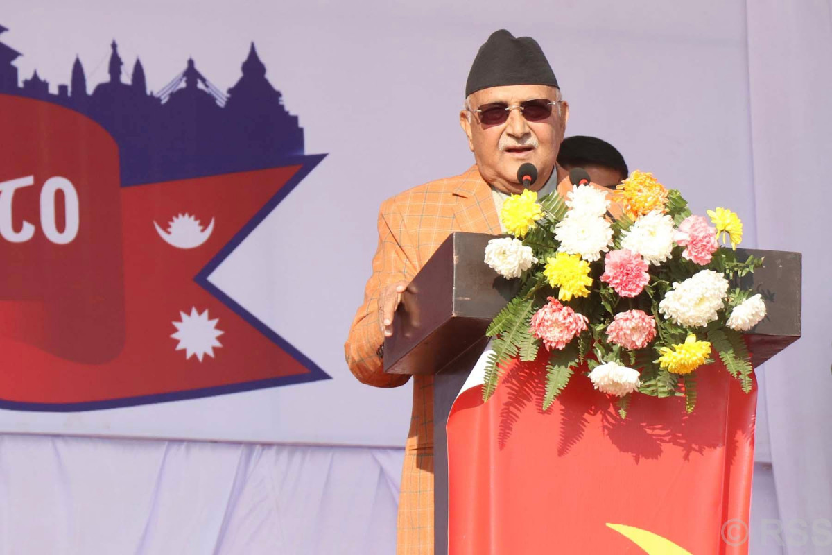 अध्यक्ष ओली म भन्दा बढी व्यंग्यकार हुनुहुन्छः दीपकराज गिरी