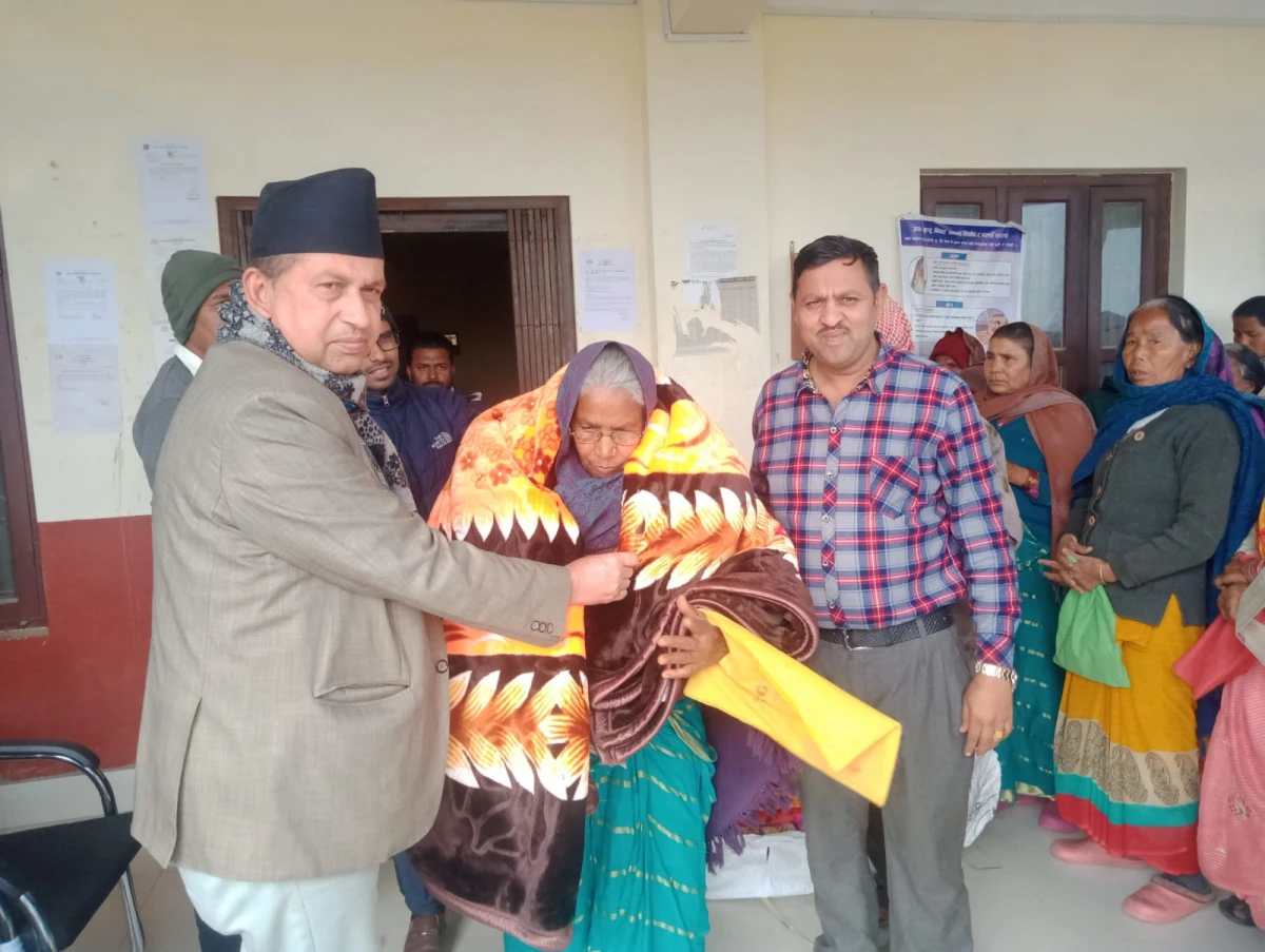 देवदह - ११ मा ब्लान्केट वितरण