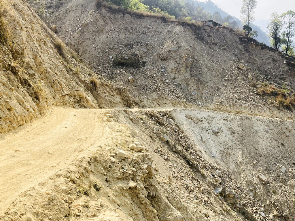 अठार करोडको आयोजनामा साठी लाख बजेट