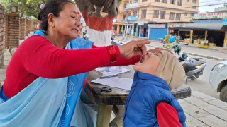 कार्तिक २ र ३ गते बालबालिकालाई भिटामिन ‘ए’ र जुकाको औषधि खुवाइँदै